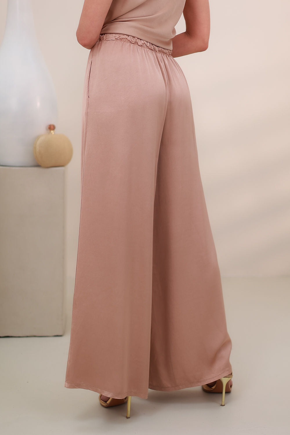 Broek Lisharia