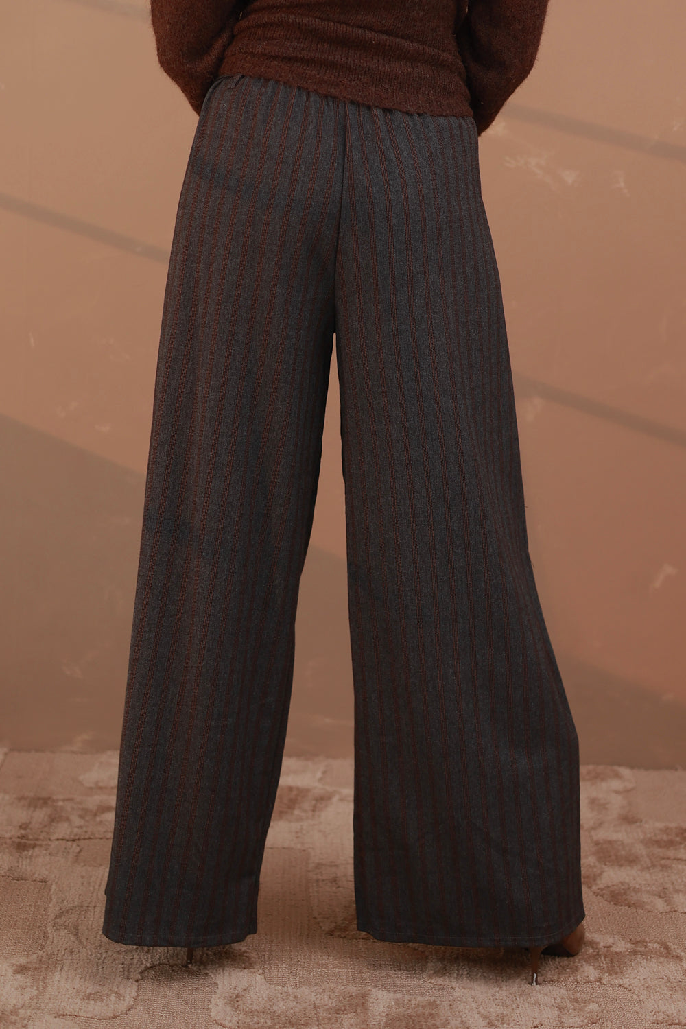 Broek Nikoletta