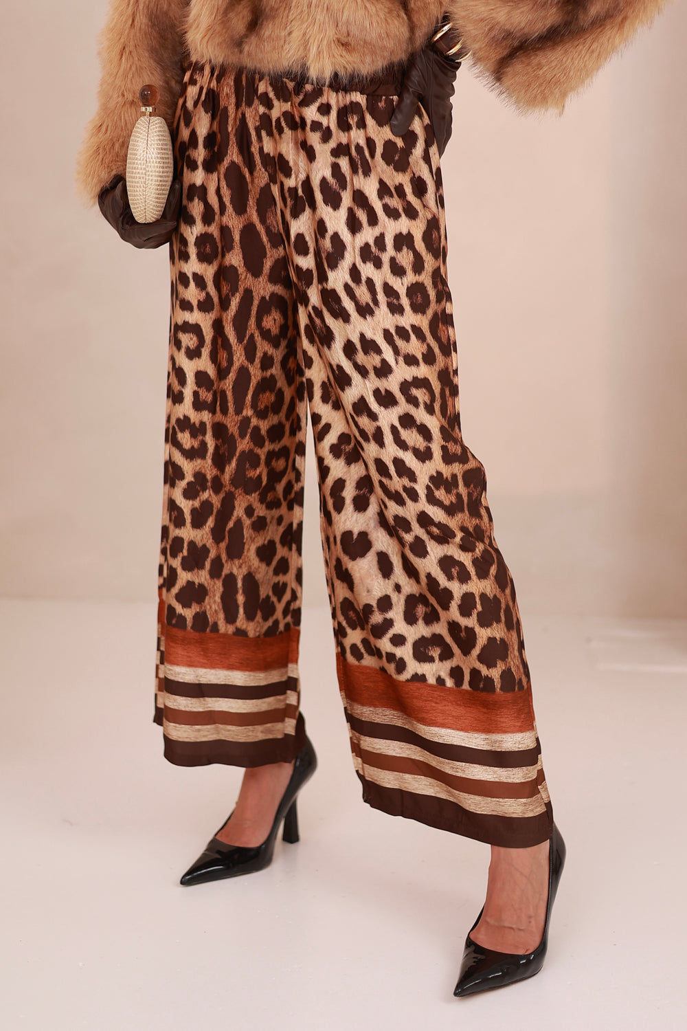Broek Yaela