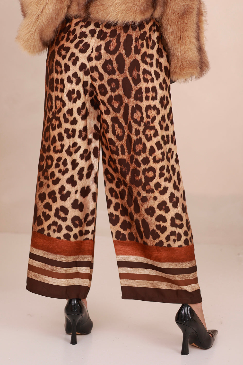 Broek Yaela
