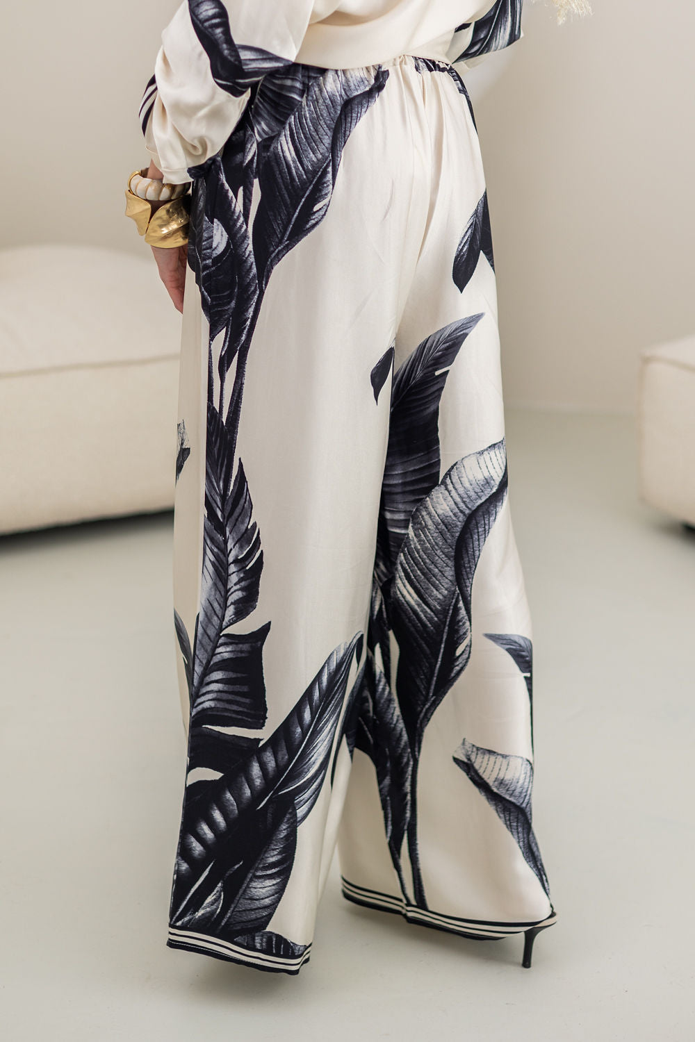 Broek Miratha