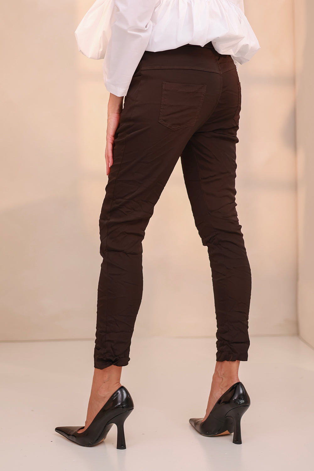 Broek Nadezhda