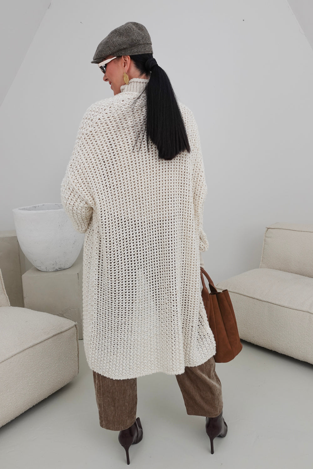 vest Viraya