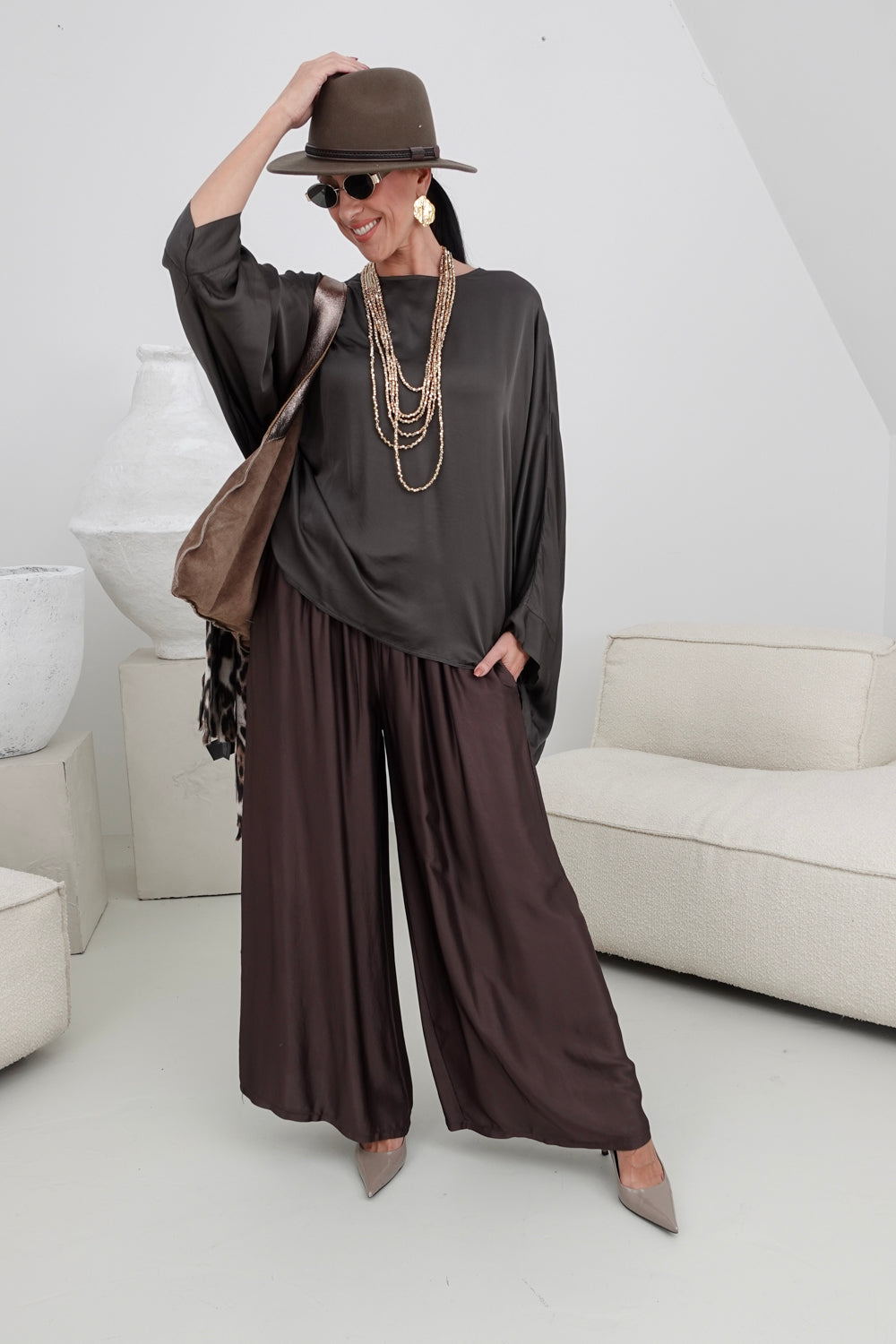 top cardi
