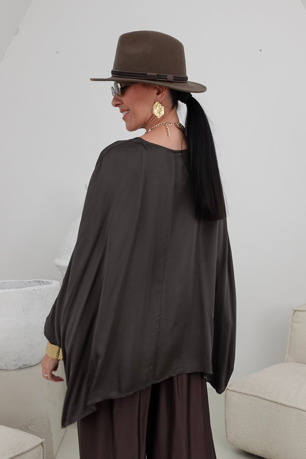 top cardi