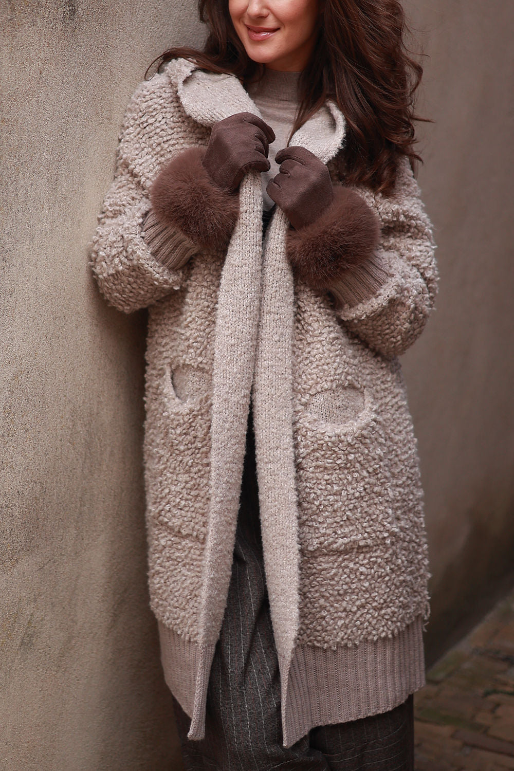 Vest Golnaz