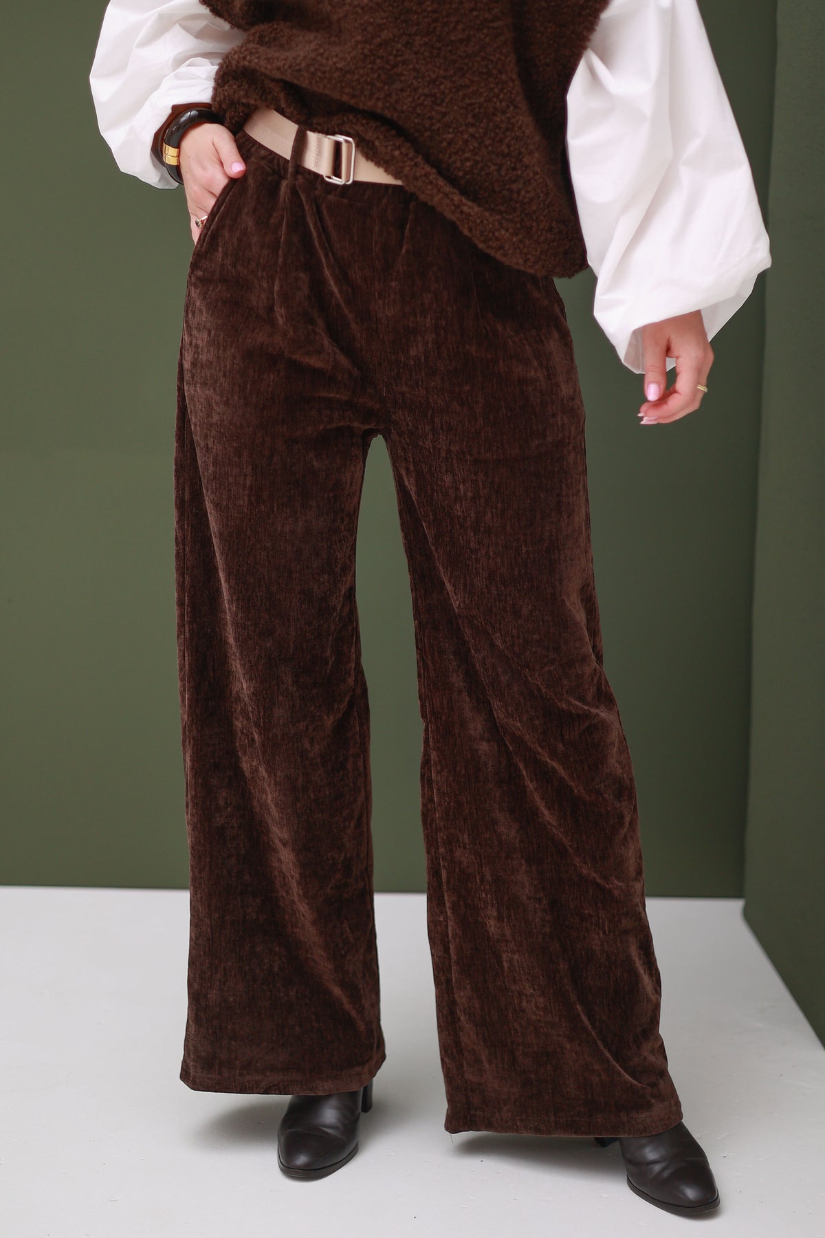 Broek Yura