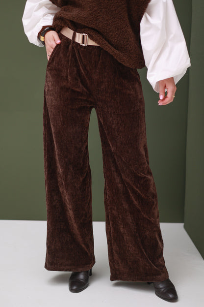 Broek Yura