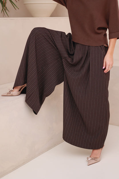 Broek Ozlem