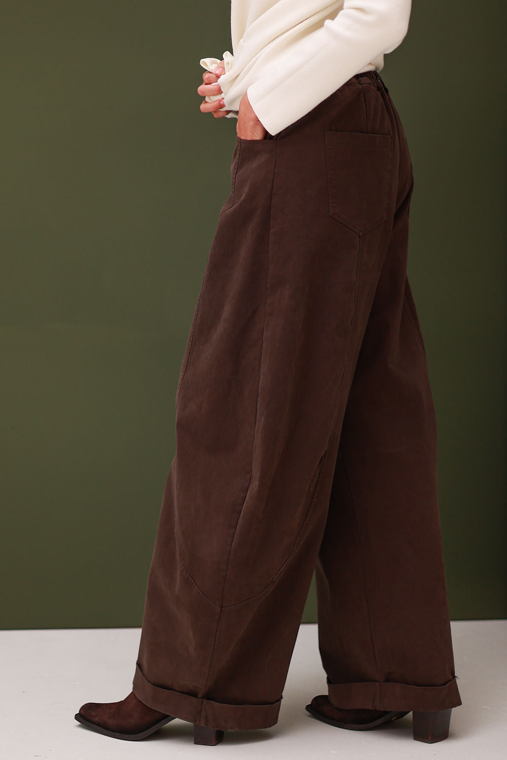 Broek Leontine