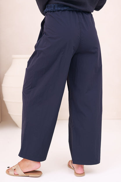 Broek Ntombi