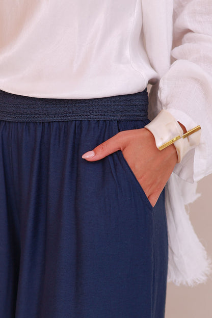 Broek Eimear