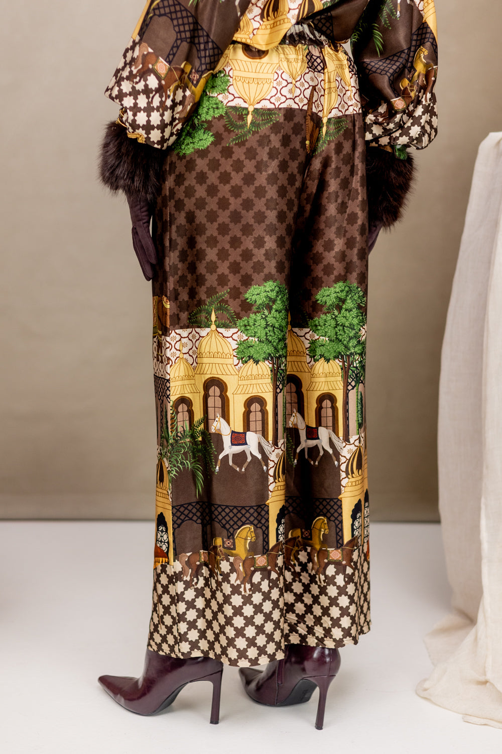 broek Saseva