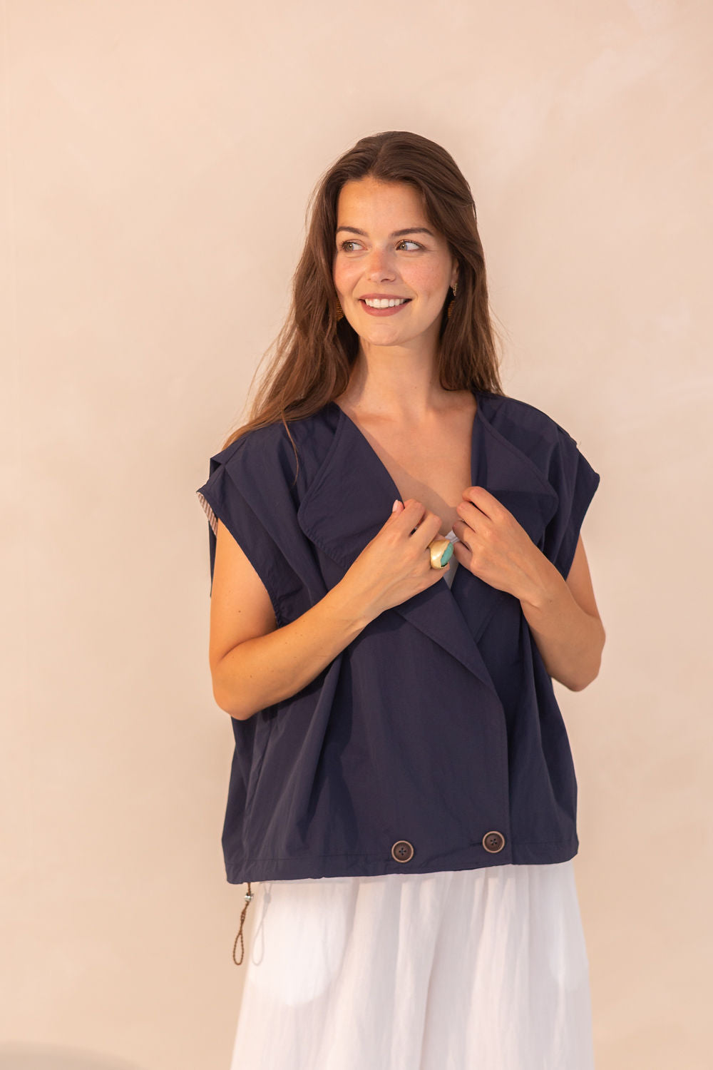 Vest Elidjia