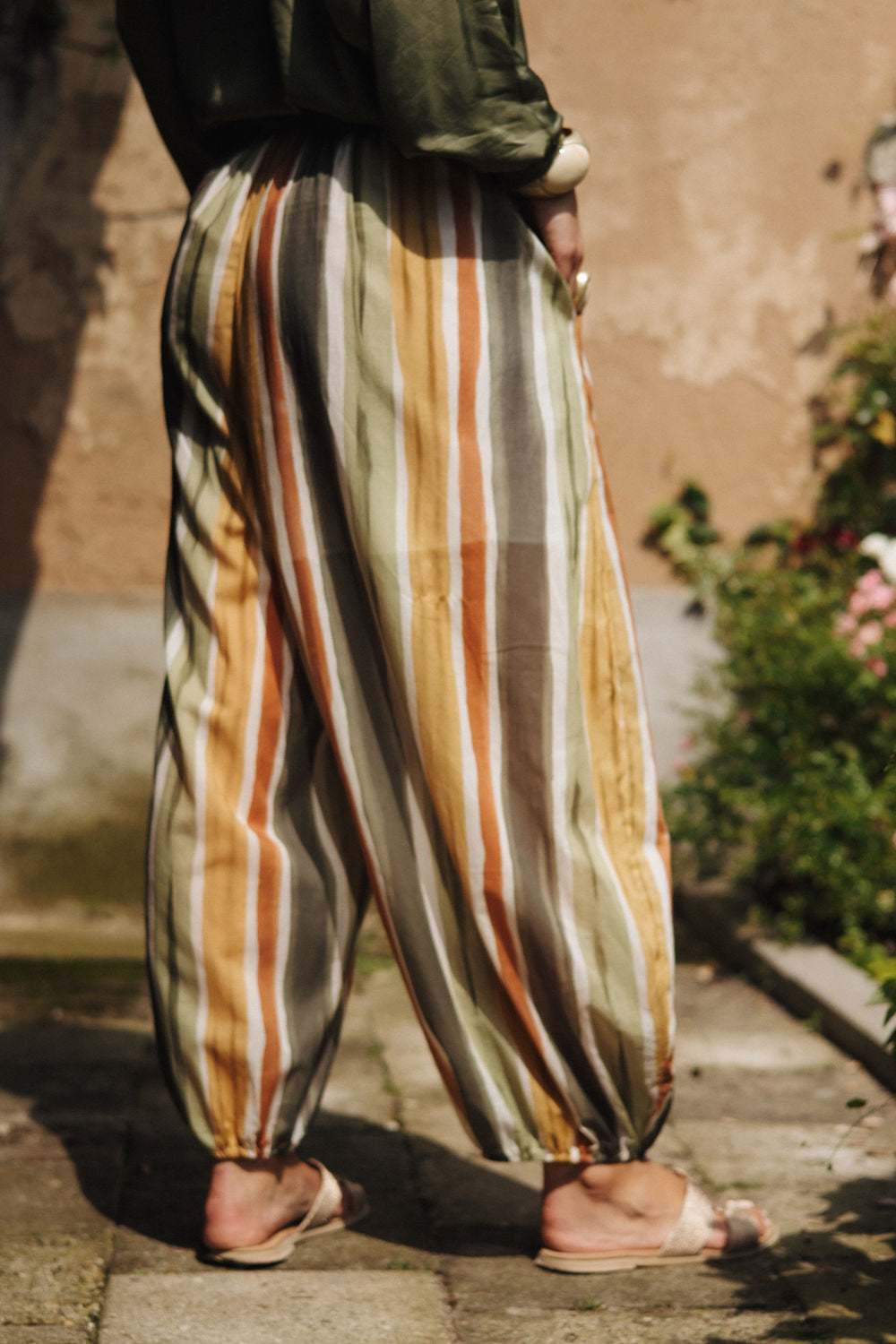 Broek Wakako