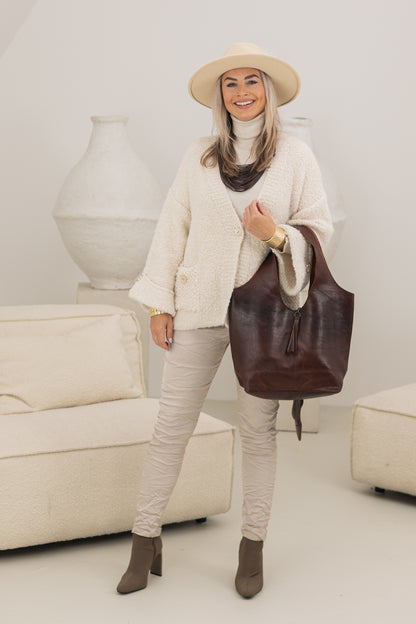 vest Linilia