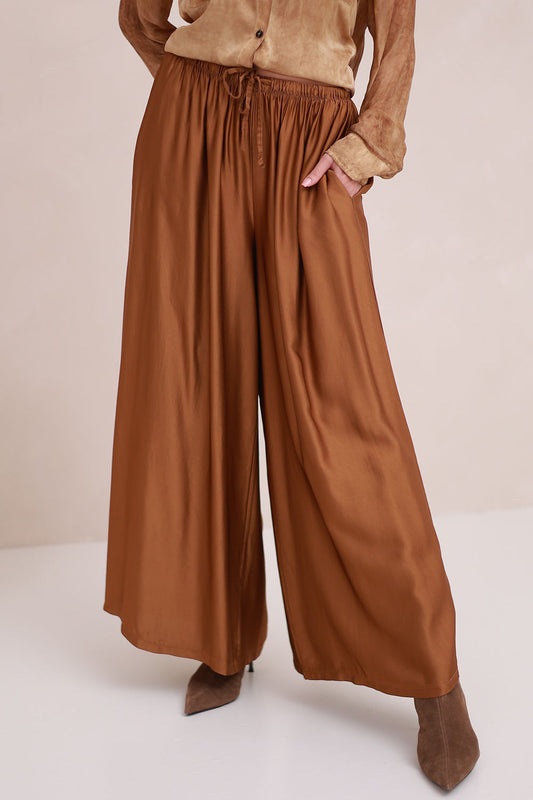 Broek Yasuko