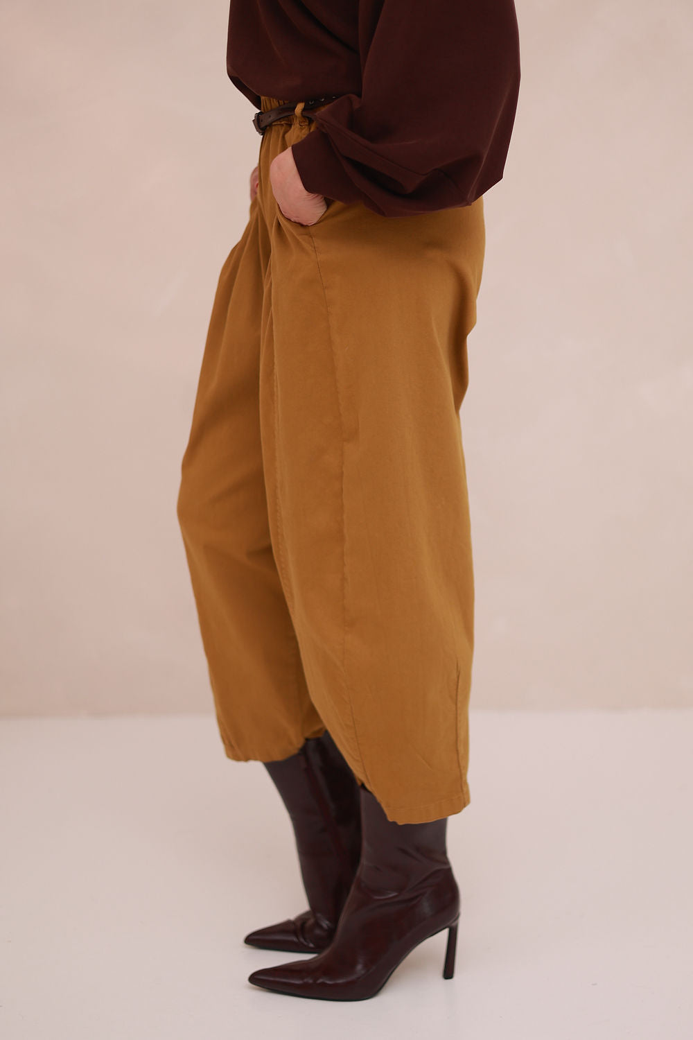 Broek Claudia