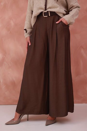 Broek Meena