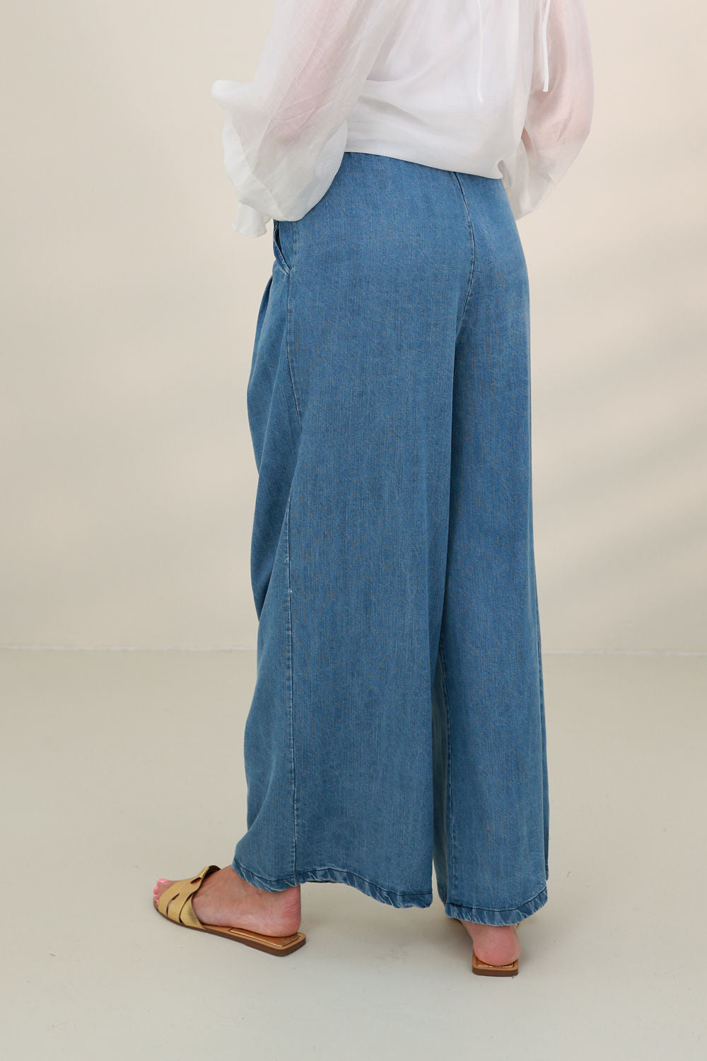 Broek Syvava