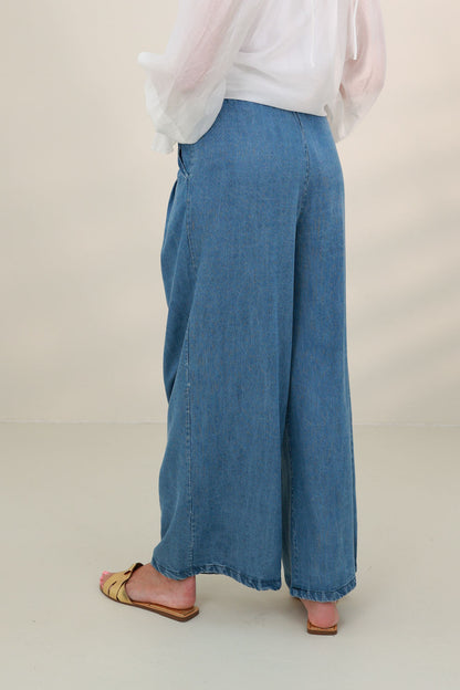 Broek Syvava